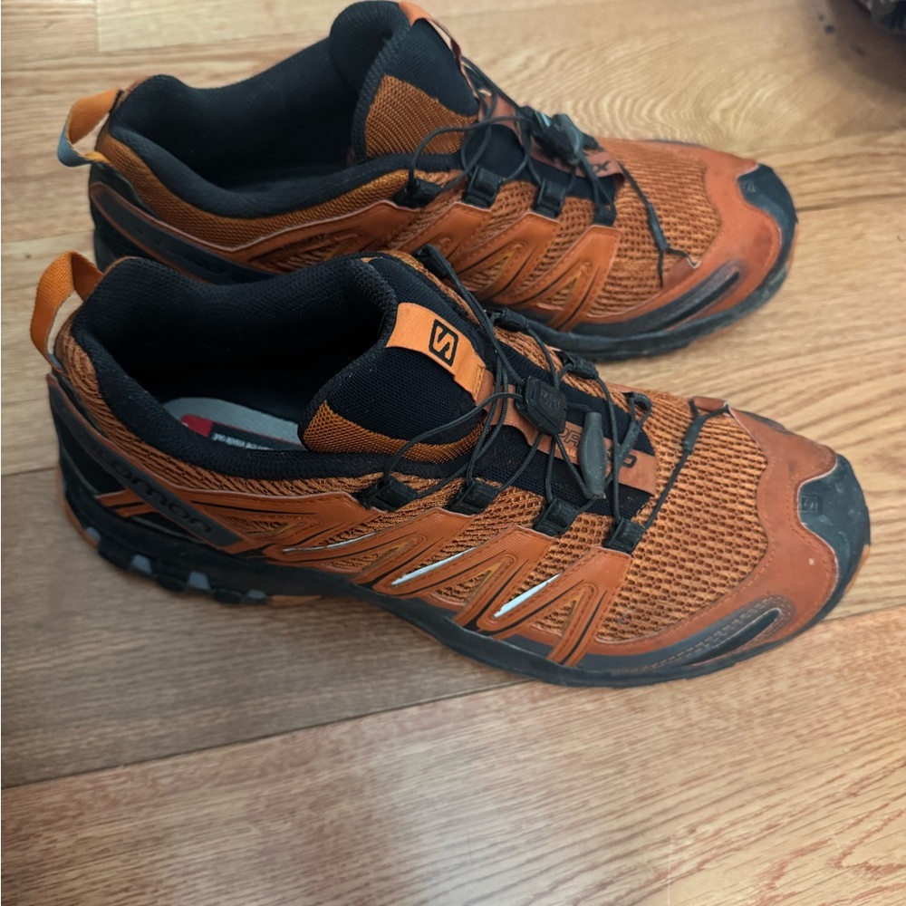 Salomon Men's XA Pro 3D size 10.5 Vibrant Orange Athletic Shoes